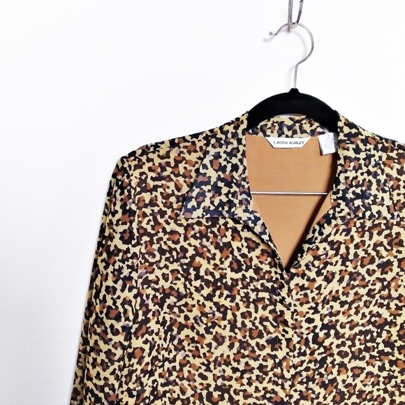 Vintage Laura Ashley 100% Silk Leopard Print Blouse - Picture 3 of 7